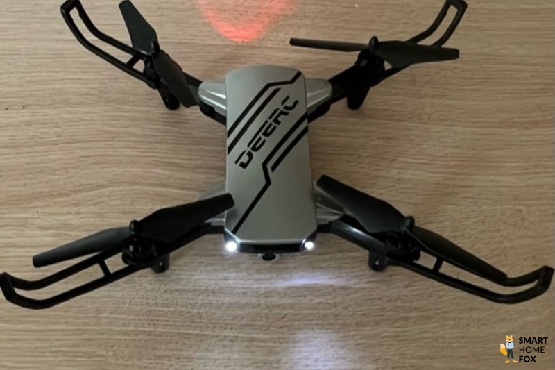 Günstige Drohne DEERC D20